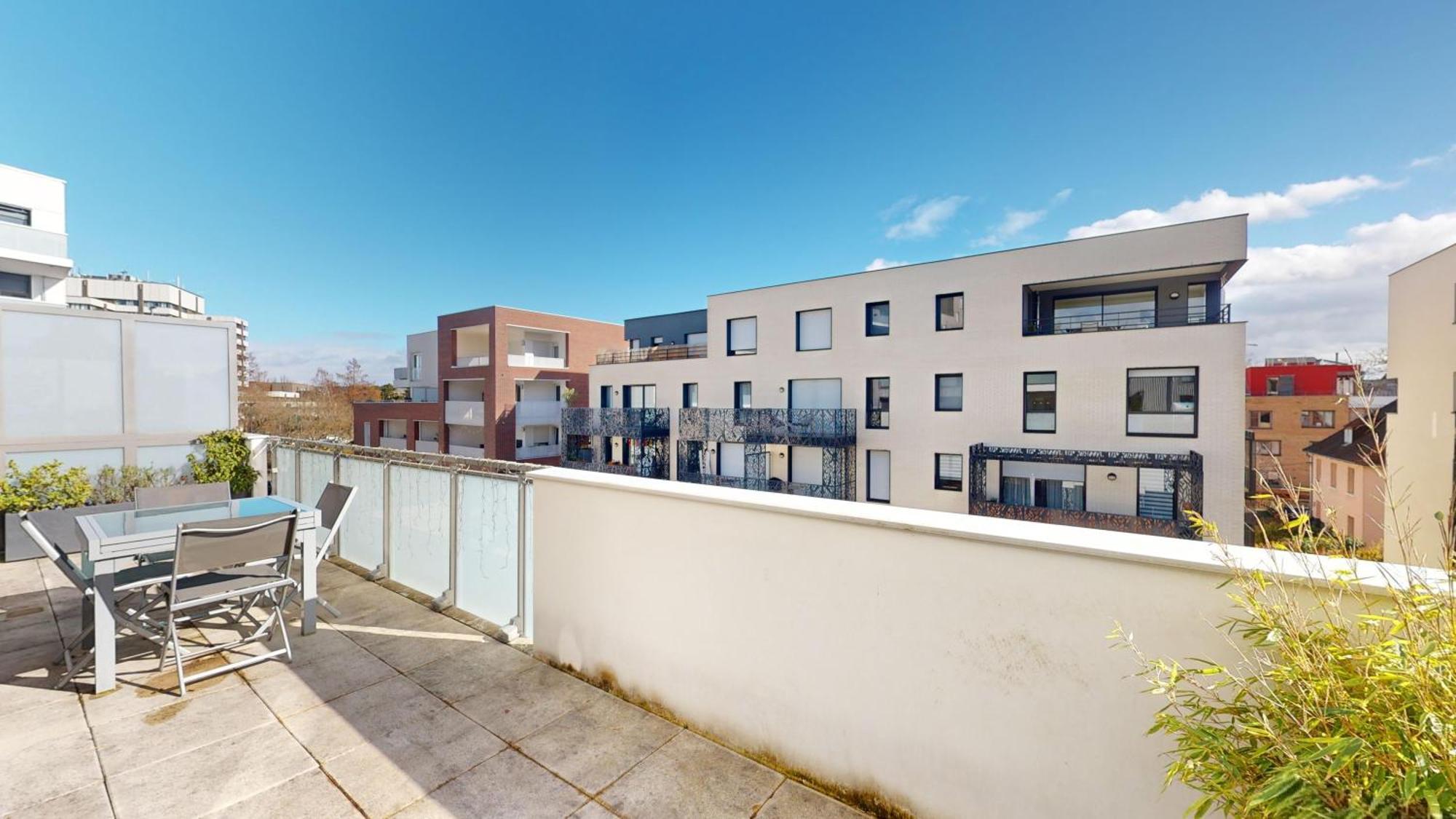 Cityheart Constellation Avec Parking Strasburg Zewnętrze zdjęcie